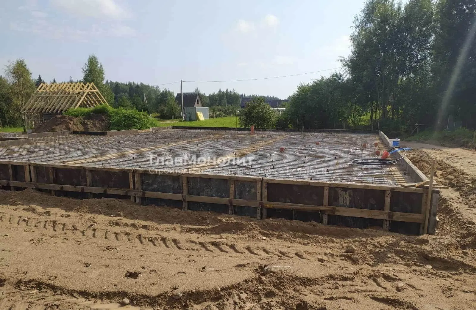Укладка арматуры фундамента в ст. Ландыш